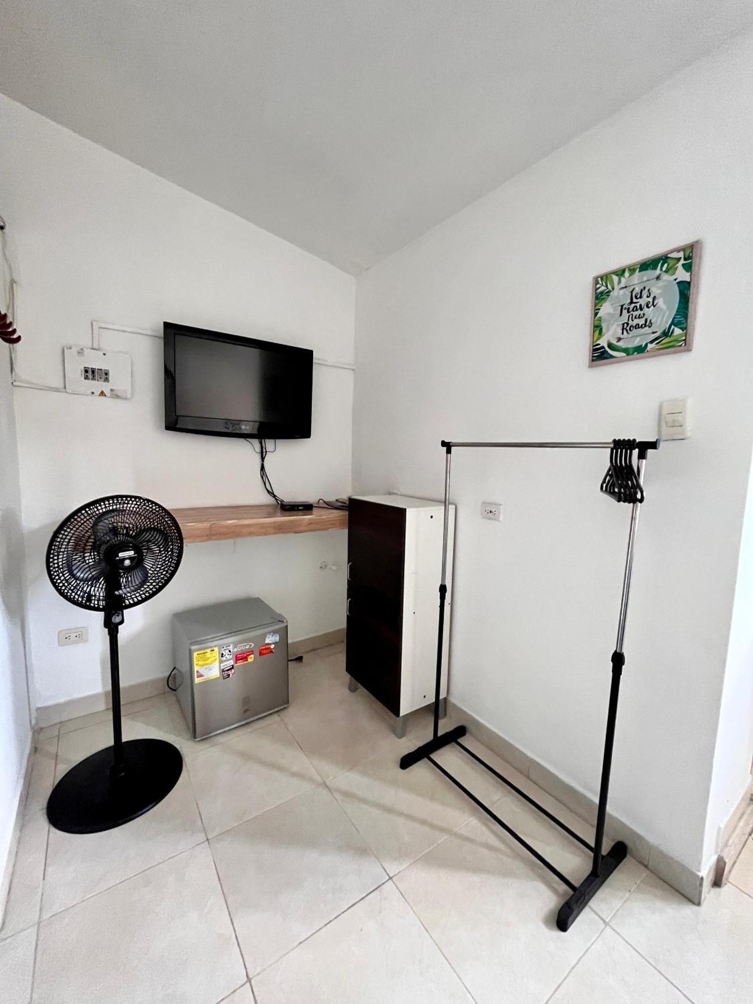 Acogedor Apartaestudio En El Centro De Pereira Εξωτερικό φωτογραφία